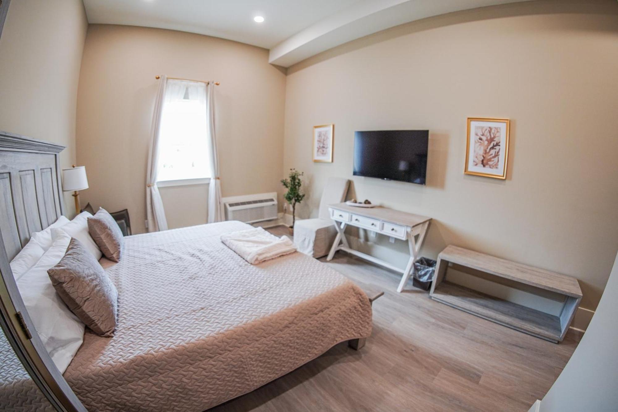 Hotel Whiskey In Pascagoula Kültér fotó