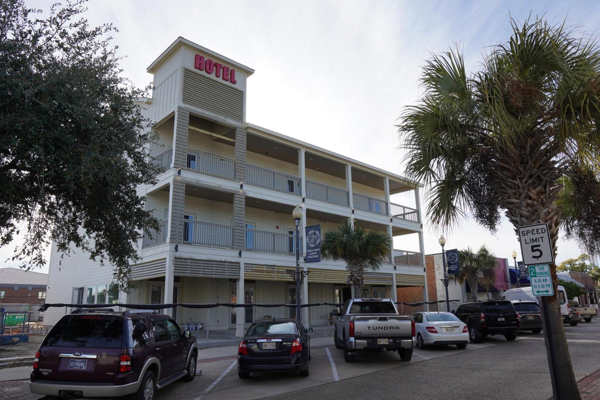 Hotel Whiskey In Pascagoula Kültér fotó